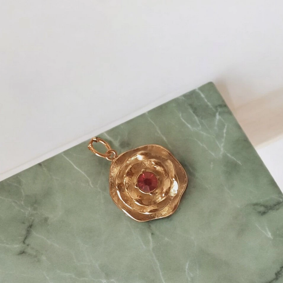 Piedra Rosa Fucsia Colgante κοσμηματα κολιε κρεμαστο Stylehub account κοσμηματα σκουλαρικια βραχιολι δαχτυλιδι κολιε About us κοσμηματα θεσσαλονικη γυναικεια κοσμηματα ατσαλινα κοσμηματα κοσμηματα που δεν μαυριζουν φθηνα κοσμηματα κοσμηματα μαργαριταρια