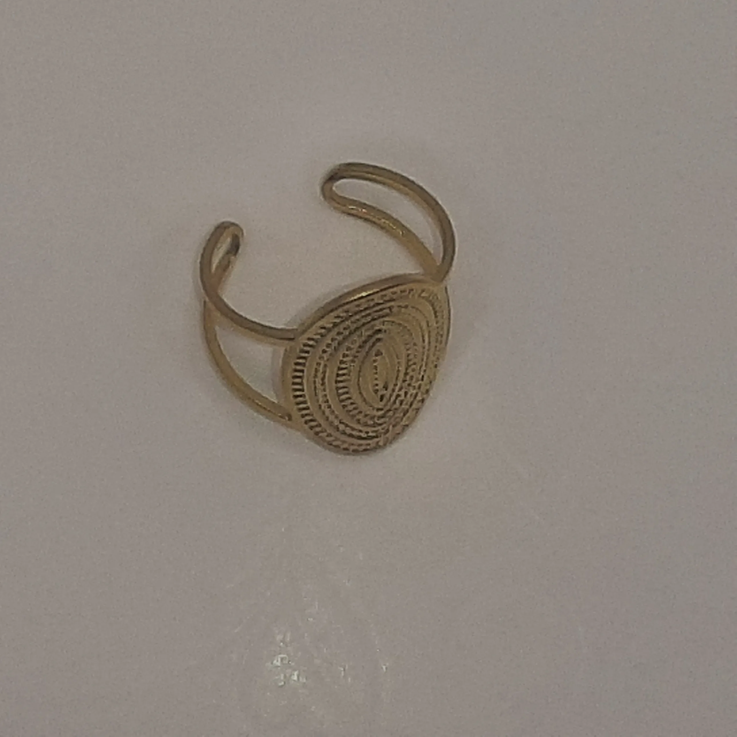 Anillo Oro Ovalado Δαχτυλίδι Ατσάλινο Χρυσό Θεσσαλονίκη κοσμήματα Stylehub account κοσμηματα σκουλαρικια βραχιολι δαχτυλιδι κολιε About us κοσμηματα θεσσαλονικη γυναικεια κοσμηματα ατσαλινα κοσμηματα κοσμηματα που δεν μαυριζουν φθηνα κοσμηματα κοσμηματα μαργαριταρια